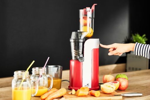 Extracteur de jus Healthy Juicer rouge de profil